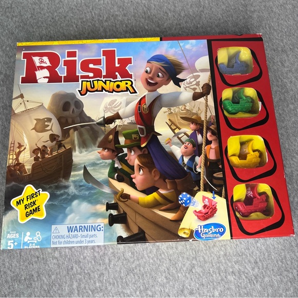Risk Junior Board Game - Complete - Pre-Owned - Picture 1 of 7
